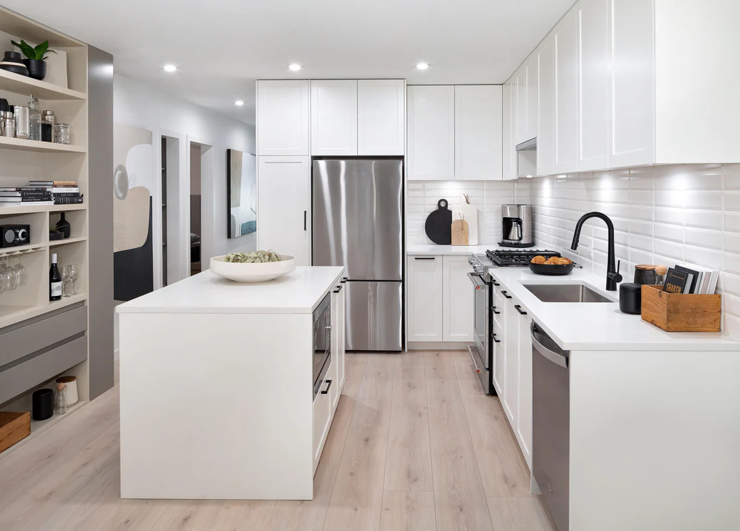 COMMERCIAL SPACES