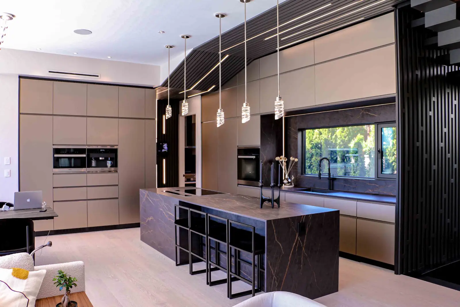 Custom Kitchen Cabinet