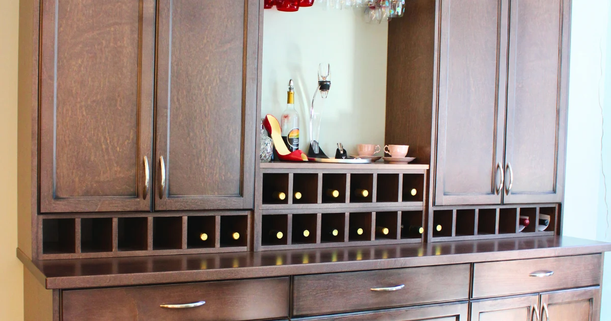 Modern Bar