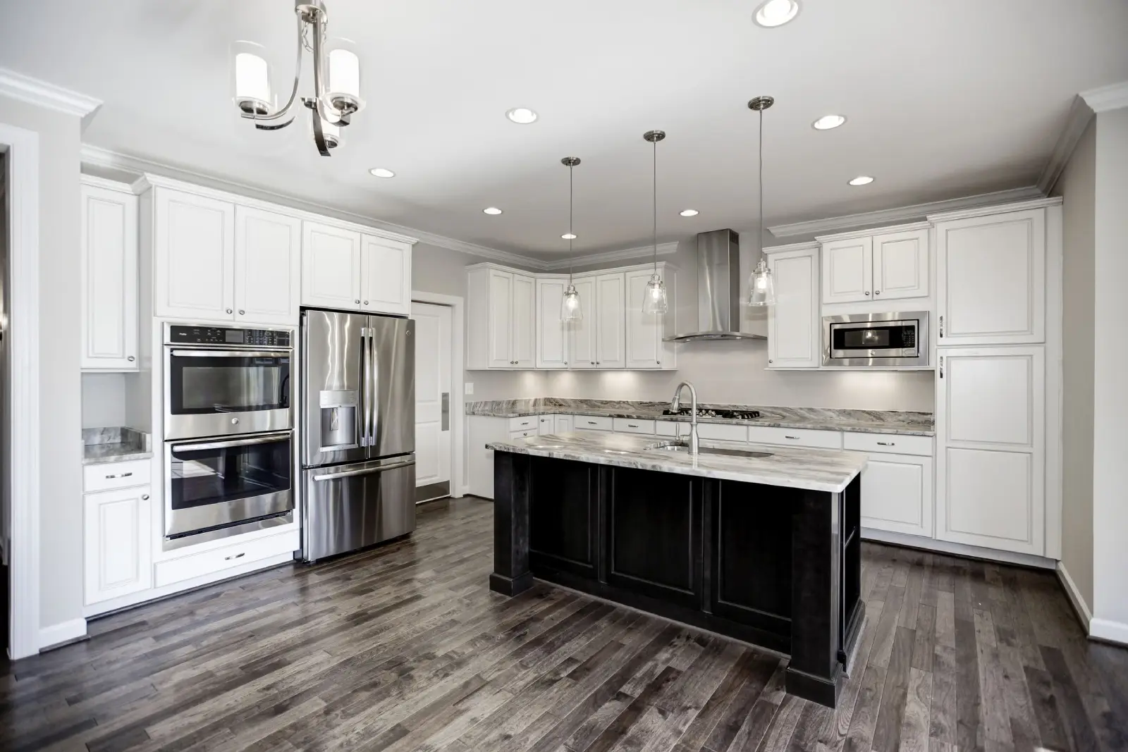 West Thorn Cabinetry & Custom Finishing