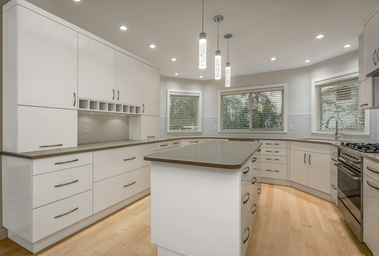 The Estate Kitchen