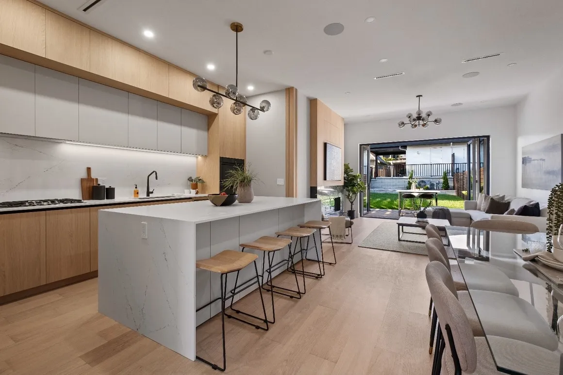 Kitchen Cabinets