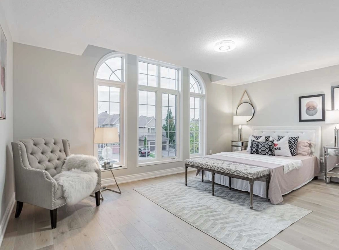  HOUSE FLOORING