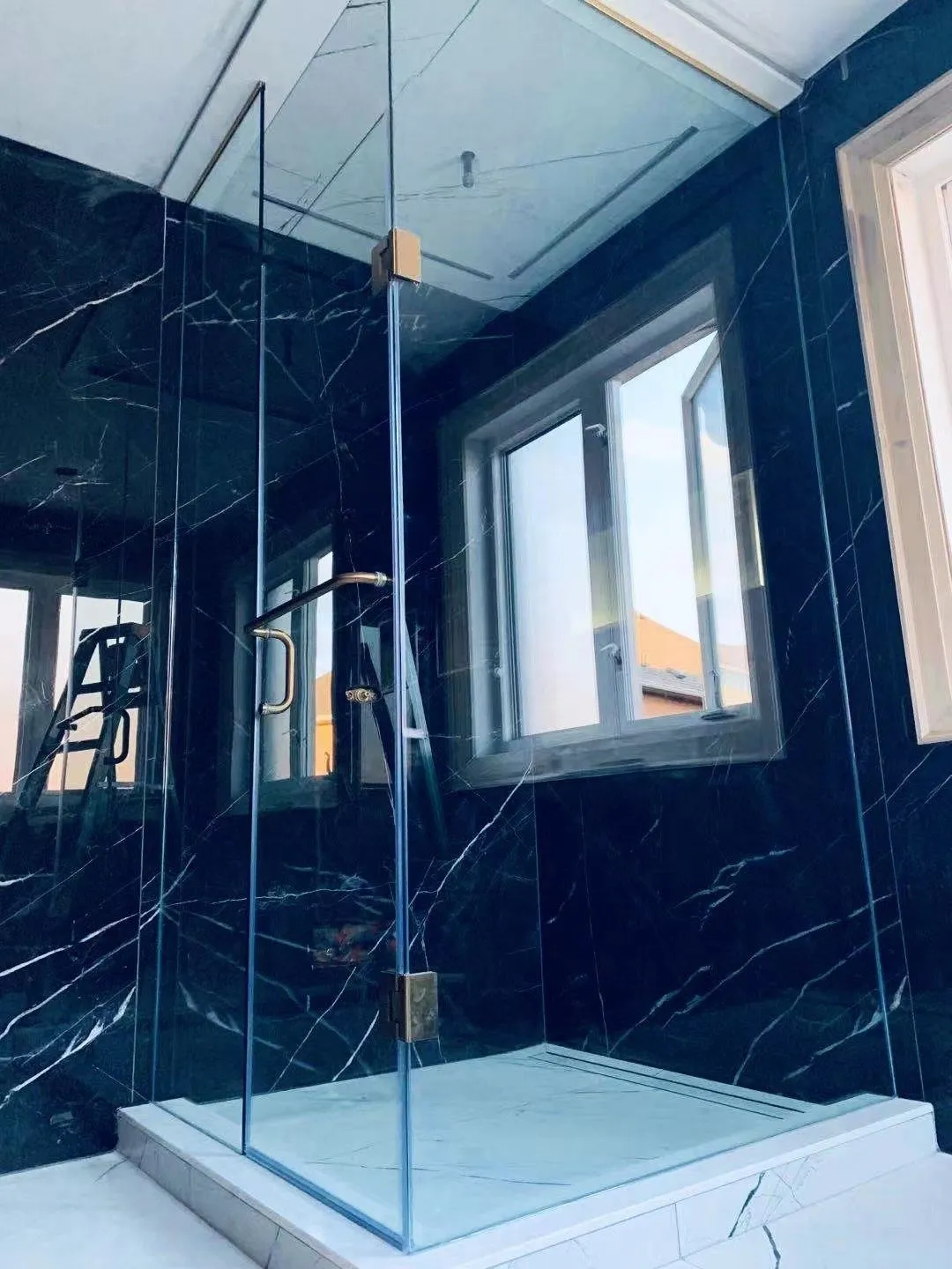 Tile 