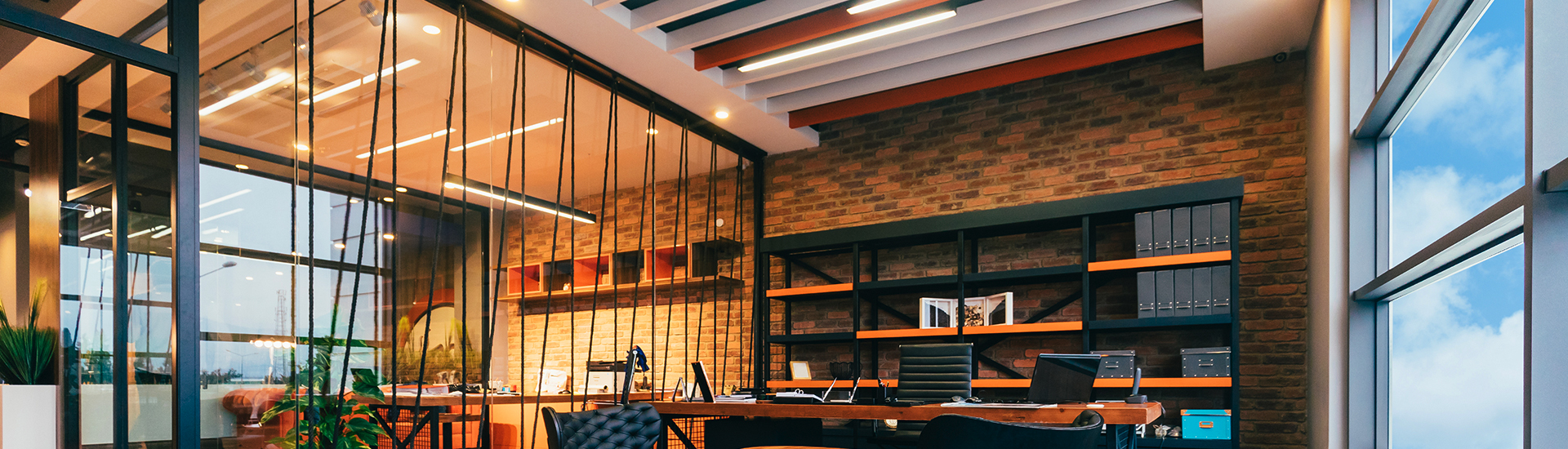 COMMERCIAL LIGHTING