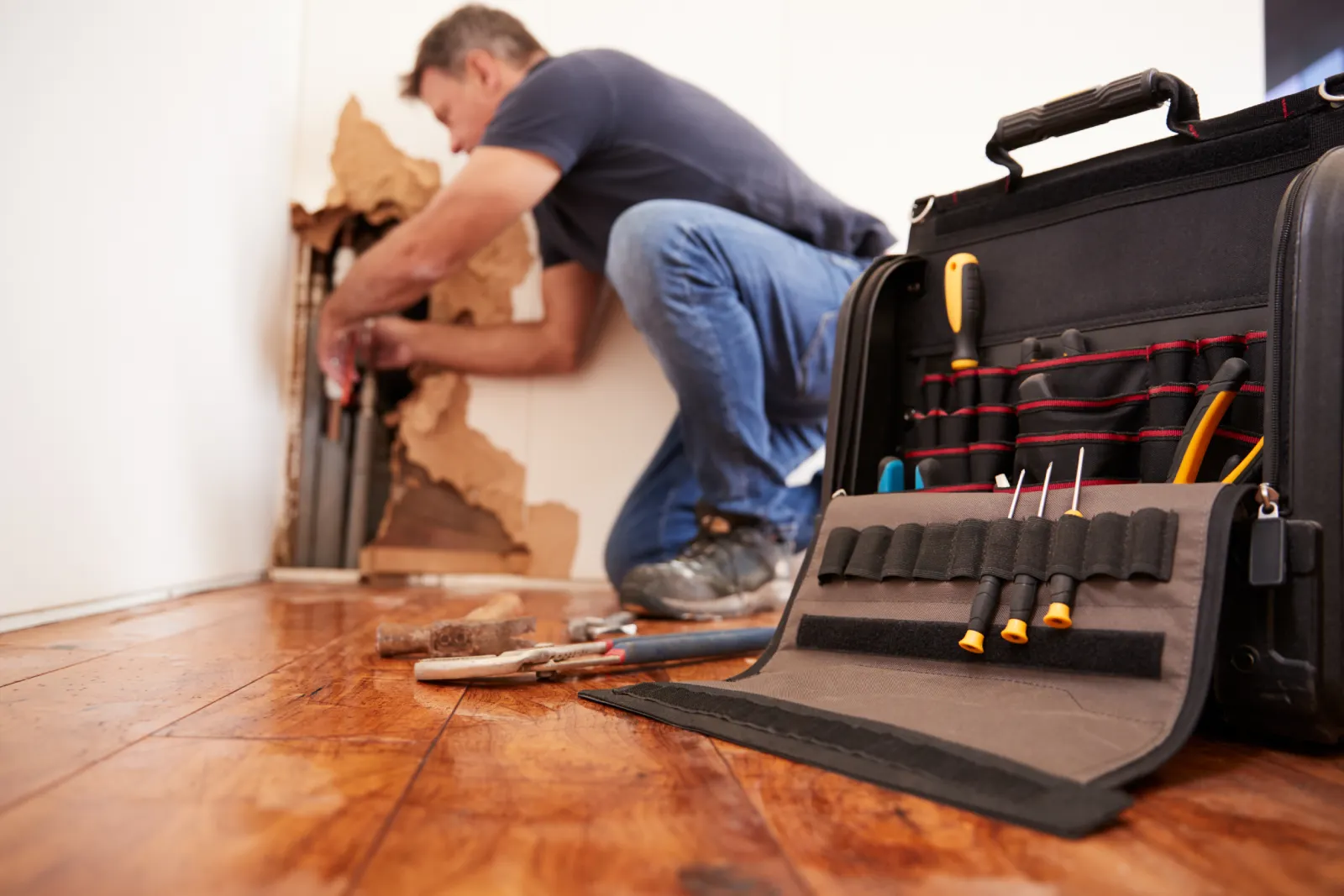 EMERGENCY PLUMBER SERVICES