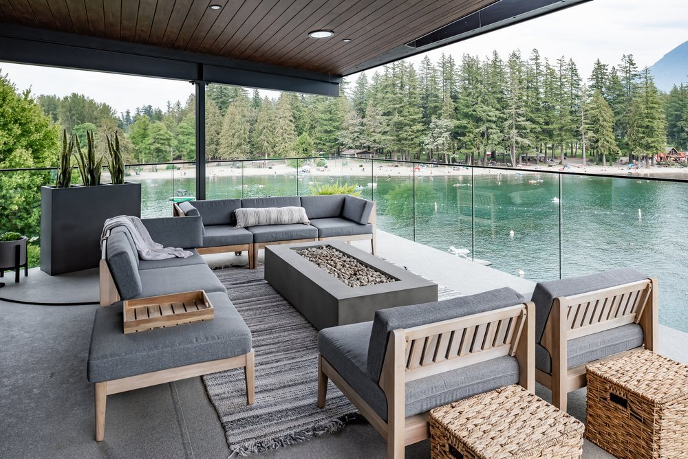 Cultus Lake Residence